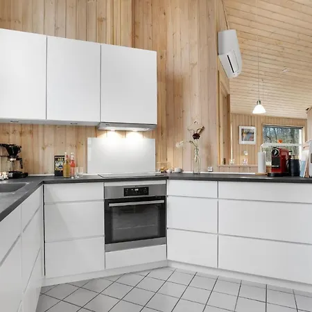 Holiday home Rubinsen Skovhuse Hasle